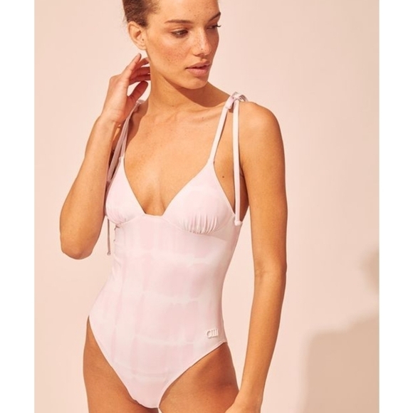 New Solid & Striped The Olympia Ballet Barbie Pink Tie Dye Swimsuit NWT Medium - Picture 1 of 16